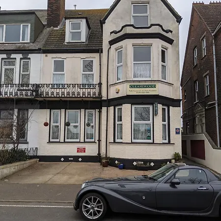 Cleasewood Guest House-2