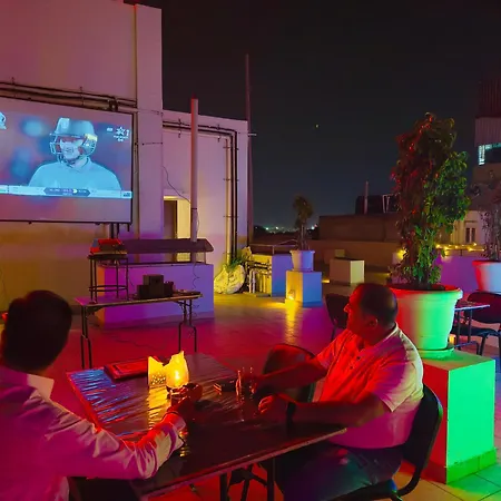 Shree Narayana Hotel-Bar-Rooftop Terrace-Disc!! 50 Mtr From Bus Stand Udaipur-2