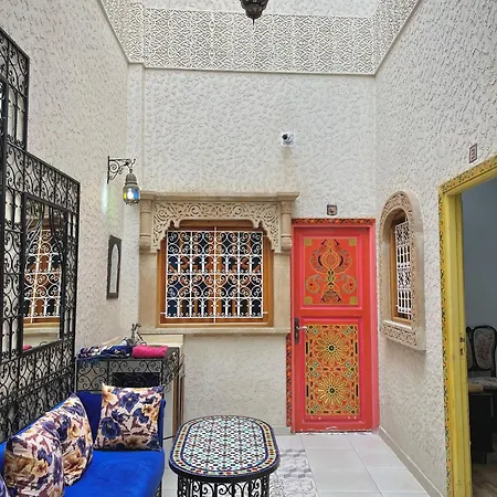 Riad Najiba-2
