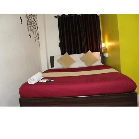 Hotel Saffron Inn-3