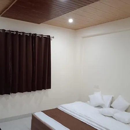 Sapphire Valley Guest House-3