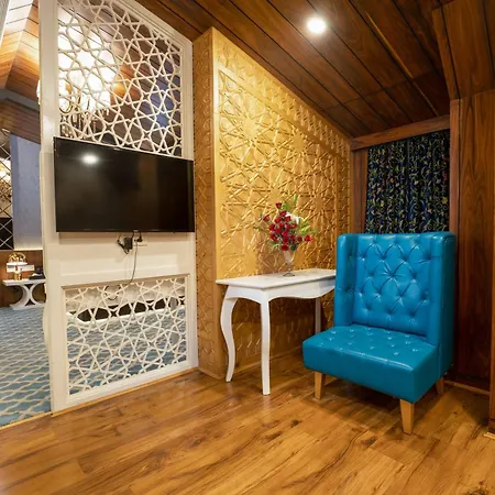 Hotel Snowland, Srinagar-3