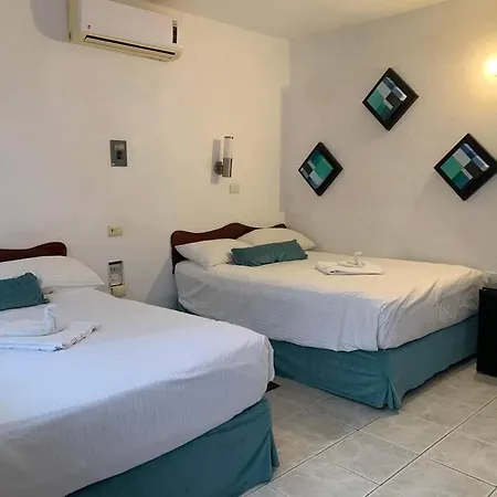 Hotel Hermanos Aguilar-3