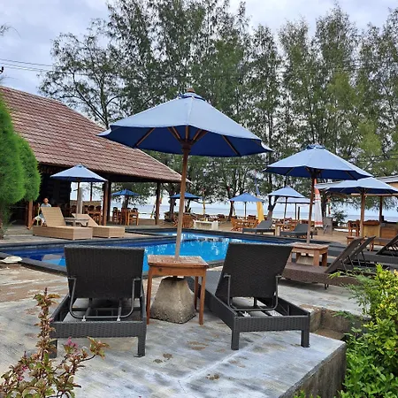 Sandy Beach Bungalows-2
