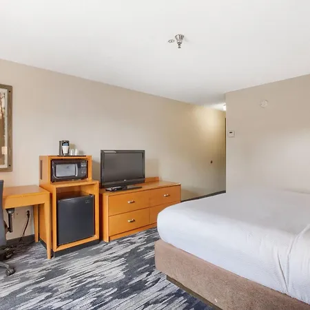 Fairfield Inn And Suites Mobile-3