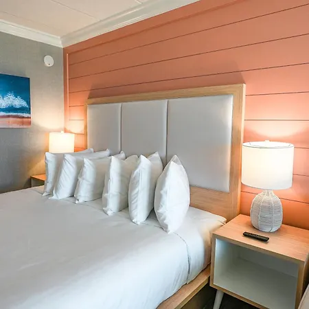 Spray Beach Oceanfront Hotel-2