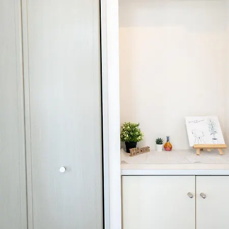 Nishinippori Guest House -Sendagi House- , Elevator , Private Kitchen , Private Bathroom-3