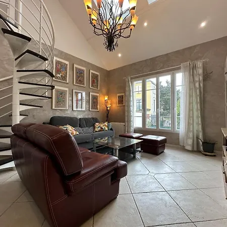 La Maison Des Lumieres-3