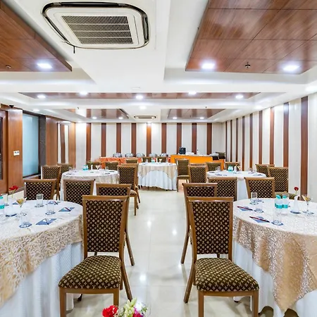 Zip By Spree Hotels Delhi Greater Kailash-3