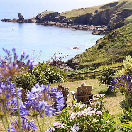 Housel Bay Hotel-3