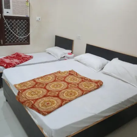 Hotel Bhatia Inn By Stayapart-2