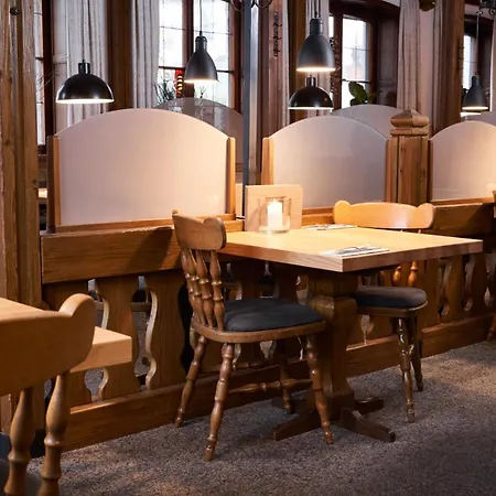 Hotel Zu den Drei Kronen-2