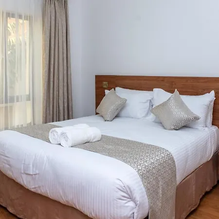 Cysuites Apartment Hotel-2