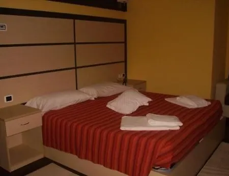 Hotel La Solitaria-2