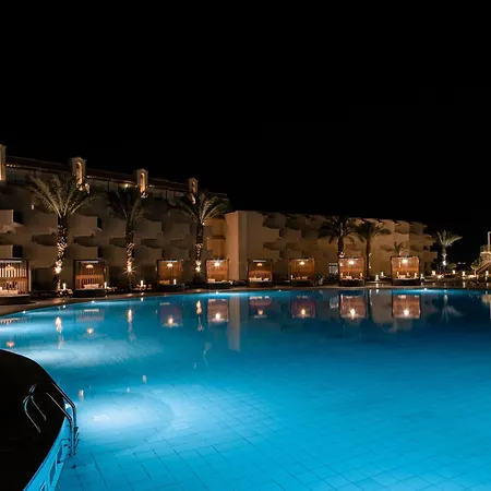 The V Luxury Resort Sahl Hasheesh-2