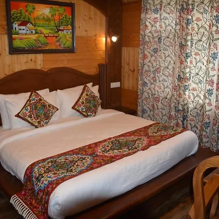 Hotel Royale Comfort-3