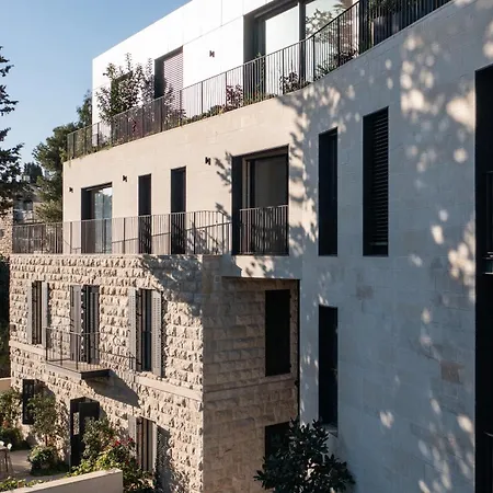 The Y House-2