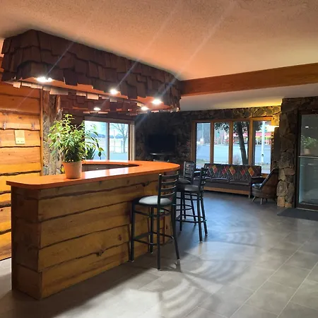 Bridge Inn Tomahawk -1St Floor, 2 Queen Size Bed, Walkout, River View-2