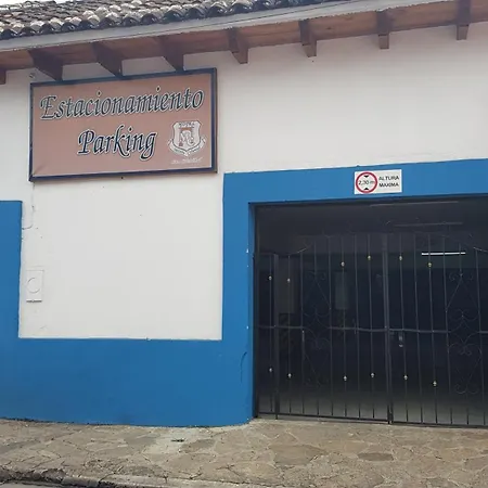 Nuestras Raíces Hotel - Museo - Restaurante-3