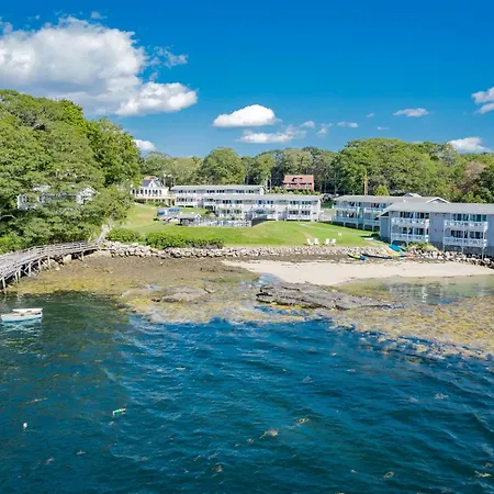 Smuggler'S Cove Inn-2