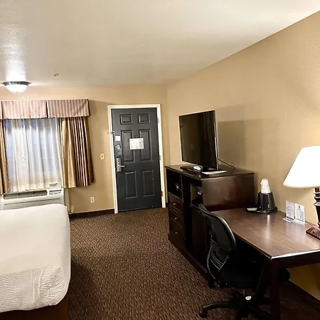 Best Western Country Inn-3