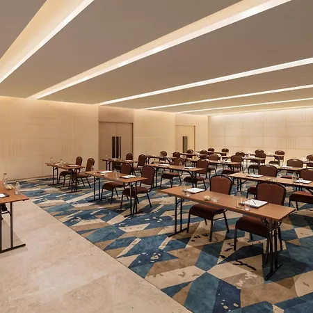 Courtyard By Marriott Tiruchirappalli-2