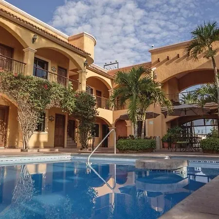 Hacienda Suites Loreto-3