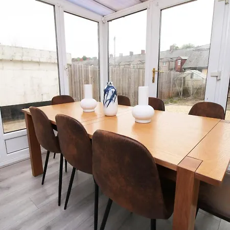 Garden | Parking | 4Br-2
