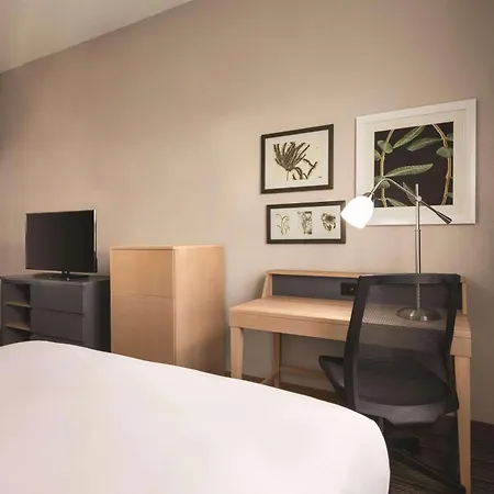 Country Inn & Suites By Radisson, Bradenton-Lakewood-Ranch, Fl-3