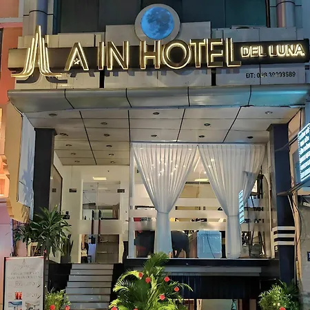 A In Hotel Del Luna-2