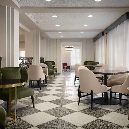 Hotel Flor Tampa Downtown, Tapestry Collection By Hilton-3
