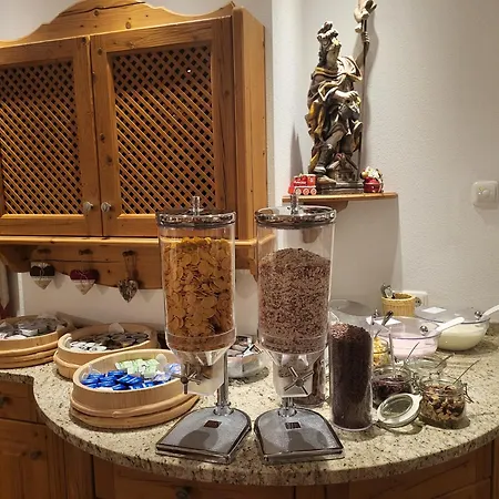Pension Laerchenbrunn-3