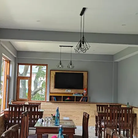 Hotel Sangla Mansion-2