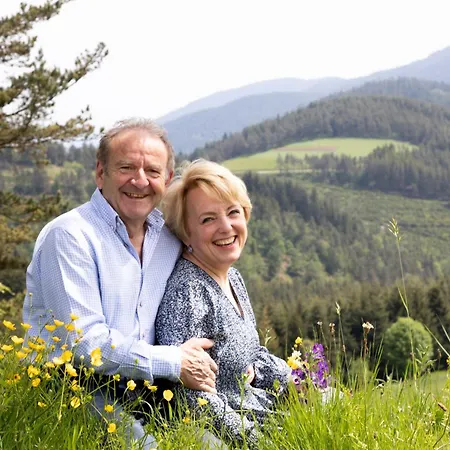 André et Viviane Chatelard - Chambres d'hôtes-2
