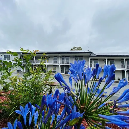 Colonial Lodge Motor Inn-2