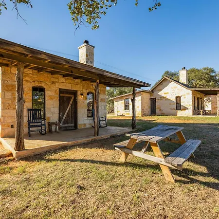 Country Inn Cottages-3