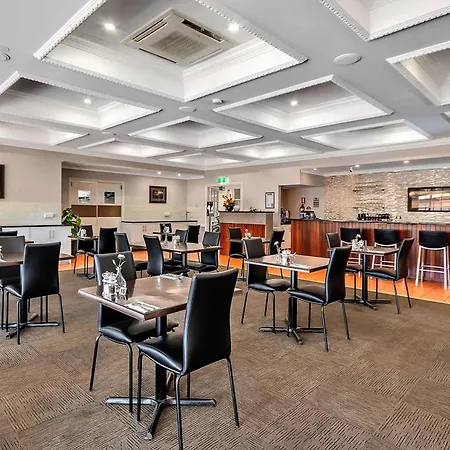 Quality Inn Railway Motel-3