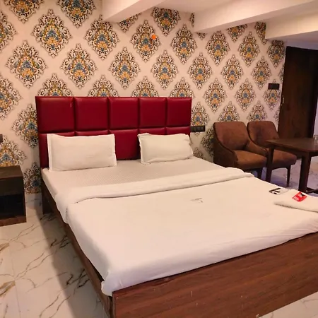 Hotel Ucs-2