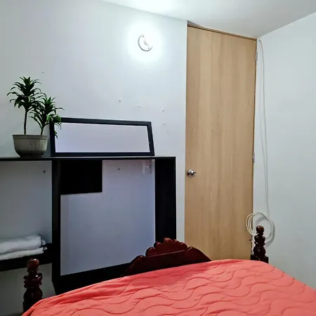 Hostal - Dona Elva A 15 Min Del Aeropuerto-3
