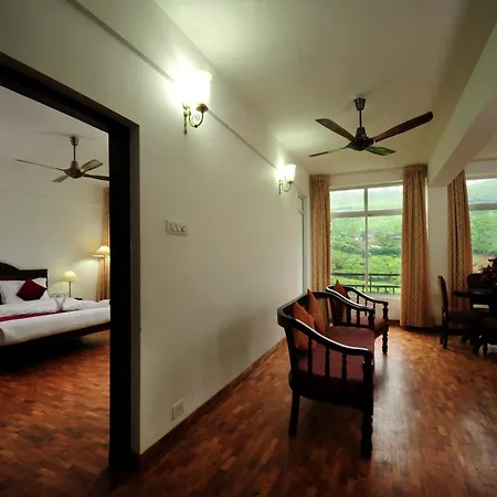 Hotel C7 Munnar-3