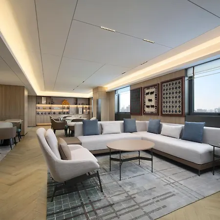 Courtyard By Marriott Shanghai Xujiahui-2