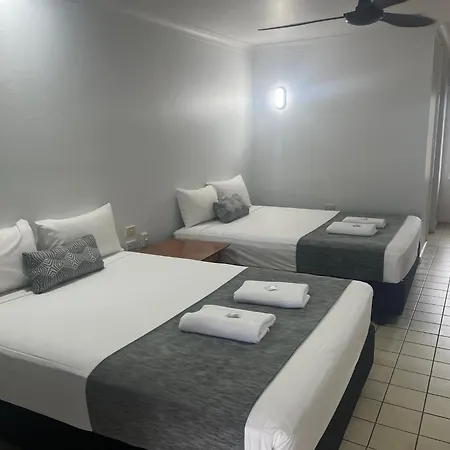 Lucinda Village-3