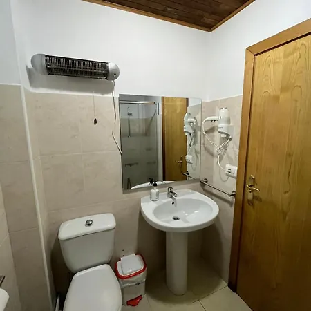 Pension Matias Rooms-2