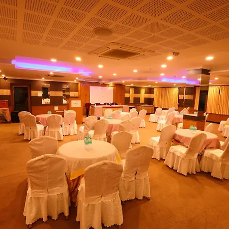 Hotel Pvk Grand Dindigul-3