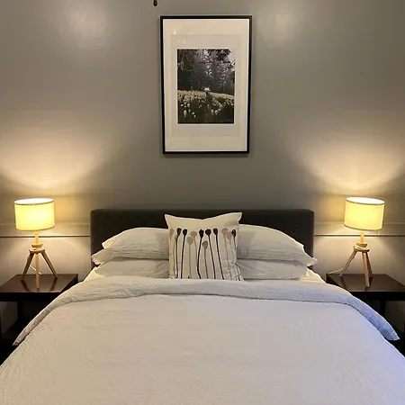 Westfir Lodge & Mountain Market-2