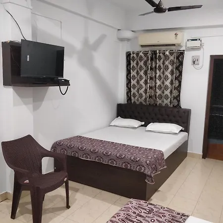 Adarsh Hotel-2