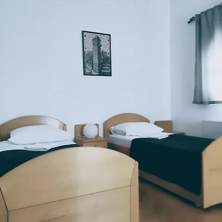 Hotel Vienna-2