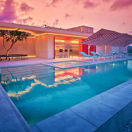 The Coolest Hotel-3