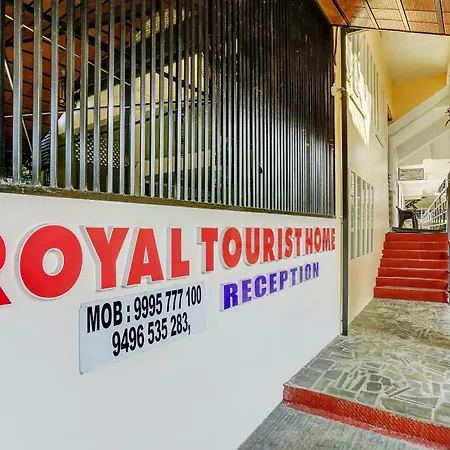 Collection O Royal Tourist Home-3