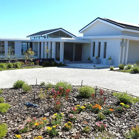 Dandelion Lodge At Pinnacle Point Golf Estate-2